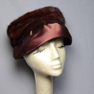 Vintage Purple/Brown Toned Cloche Hat with Mink Fu